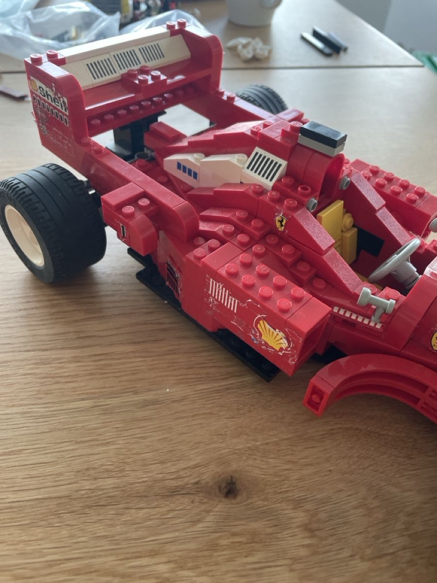 Lego Kit di costruzioni: Lego Ferrari Formule 1, 2556 – Usato da Le Vaud venduto da Guillaume-1988 2