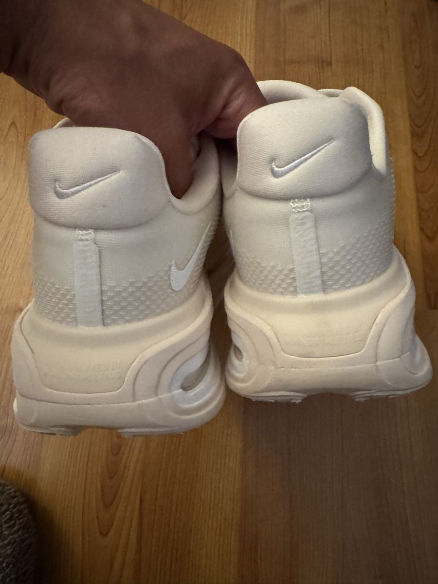Herrenschuhe: Nike Vomero Premium eur 47 – Neu (gemäss Beschreibung) aus Rapperswil SG von pli_fz9r 2