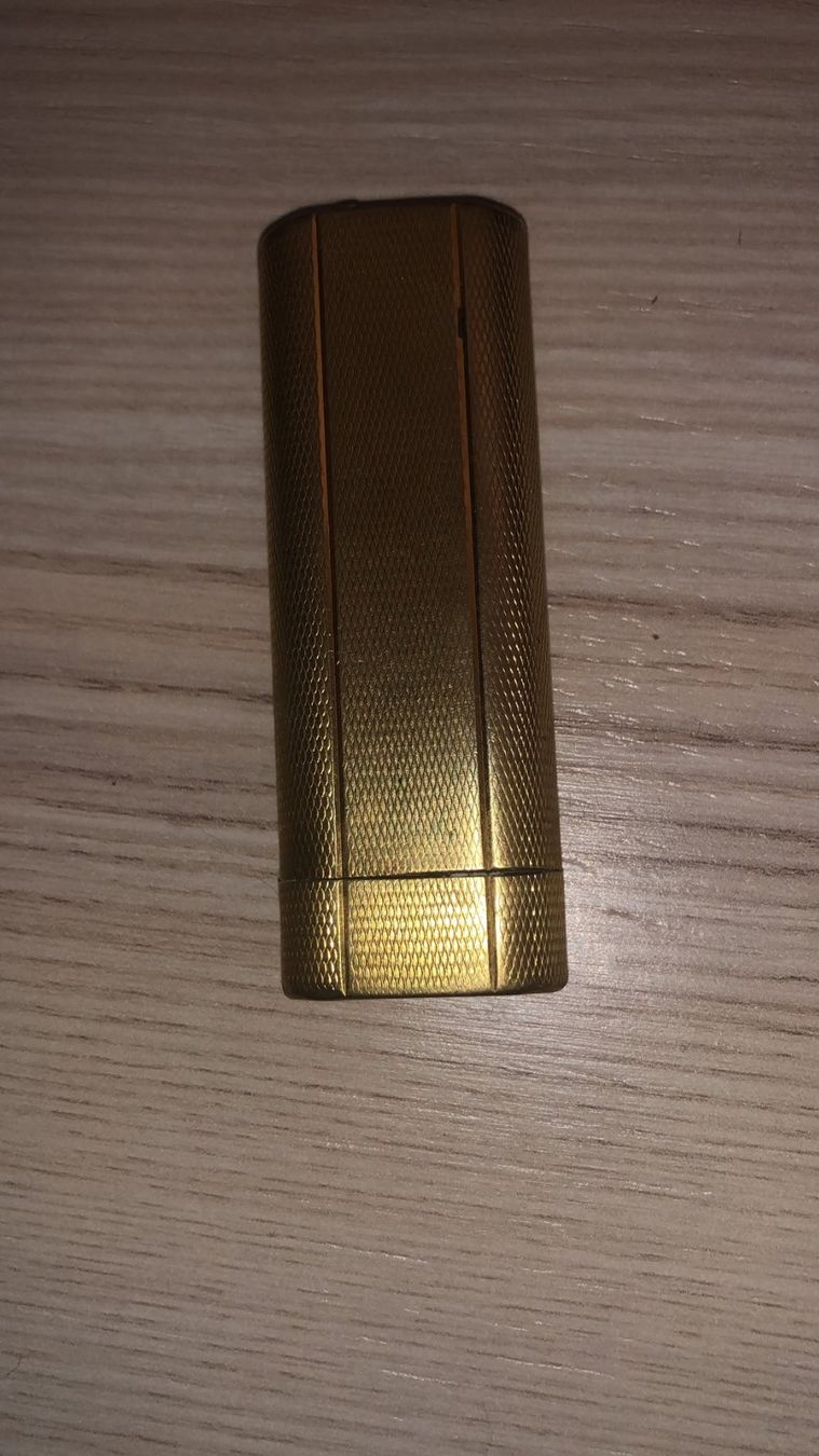 Cartier Accendini: Vends Briquet Cartier Plaqué Or – Difettoso da Corpataux venduto da pfi_27t6 4