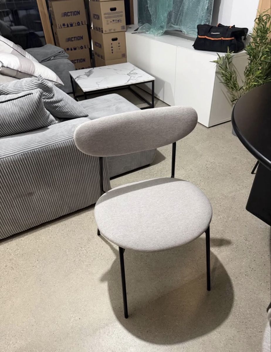 Tische: Table et chaises excellent état – Neu (gemäss Beschreibung) aus Crissier von ara_wr6m 2