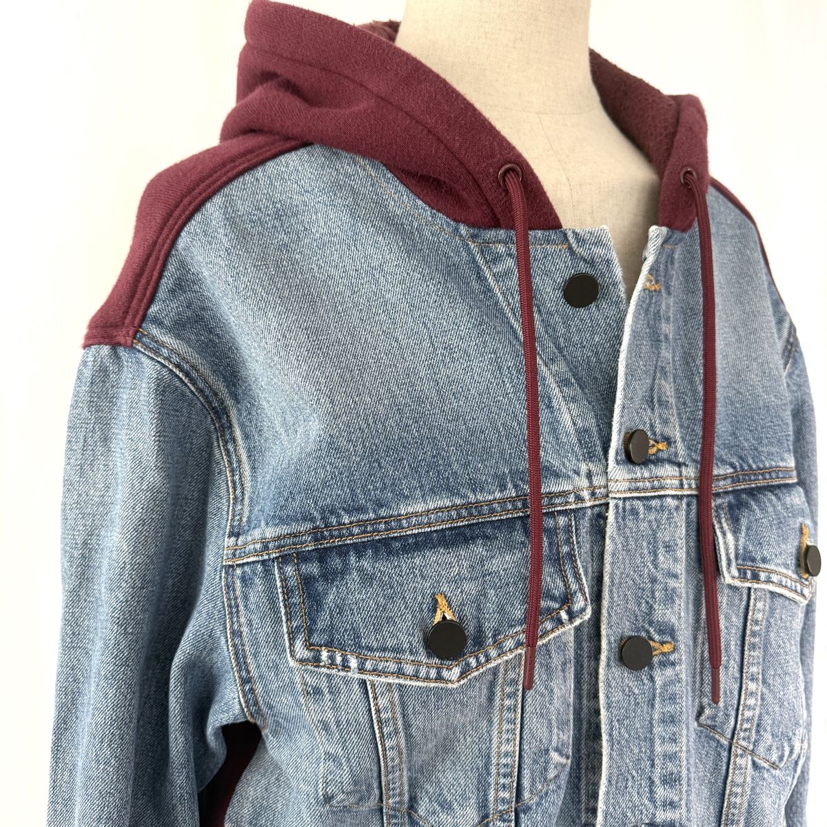 Alexander Wang Giacche: ALEXANDER WANG Denim Jacket – Usato da Emmen venduto da Avviivva_Com2023 3