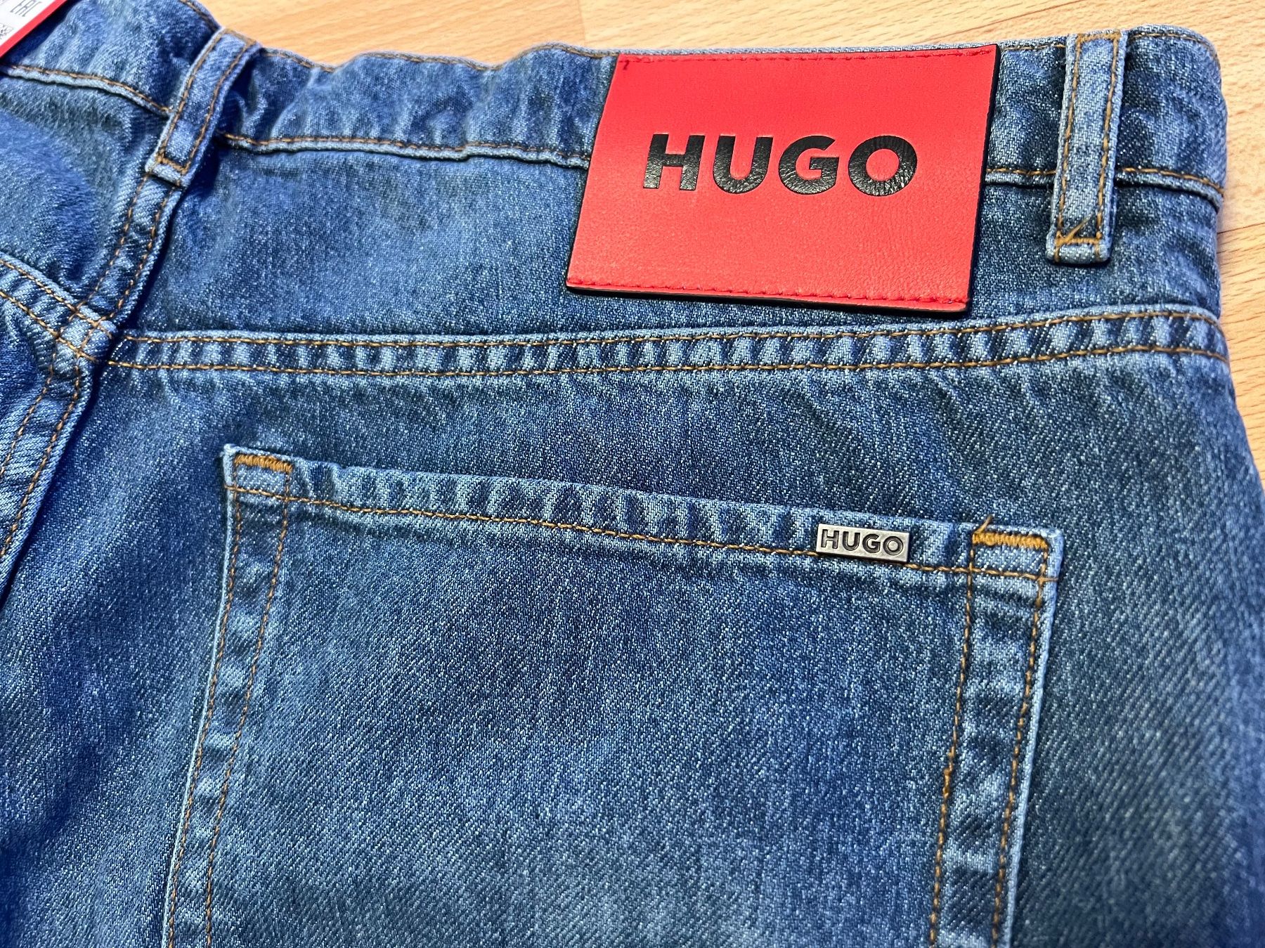 Hugo Boss Jeans: Hugo Boss Herren Jeans NEU – Neu und originalverpackt aus Uetendorf von Stoun 6