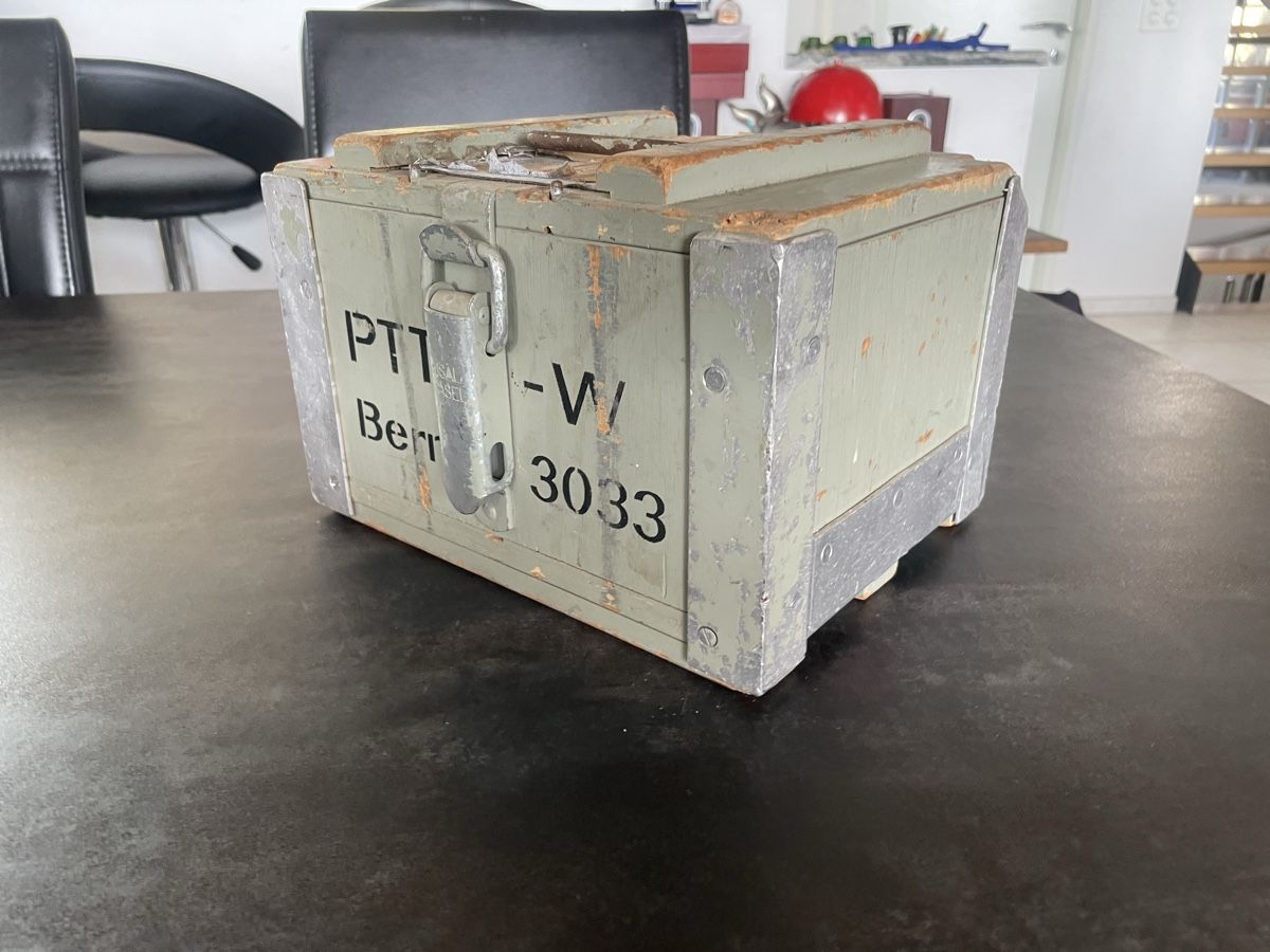 Casse di trasporto: Ancienne Caisse de Transport PTT Bern  – Usato da Vallamand venduto da Bricbracbroc82 1