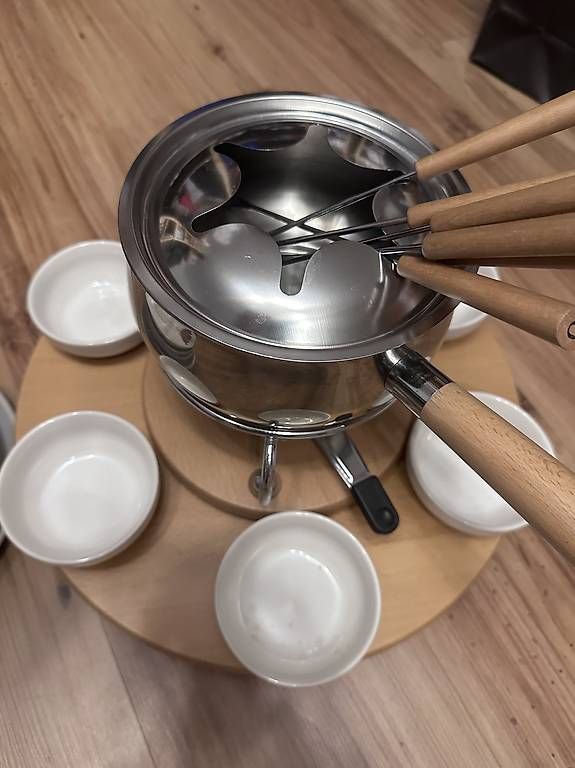 Set di piatti: Fondue Chinoise Set – Usato da Däniken SO venduto da Seat01 1
