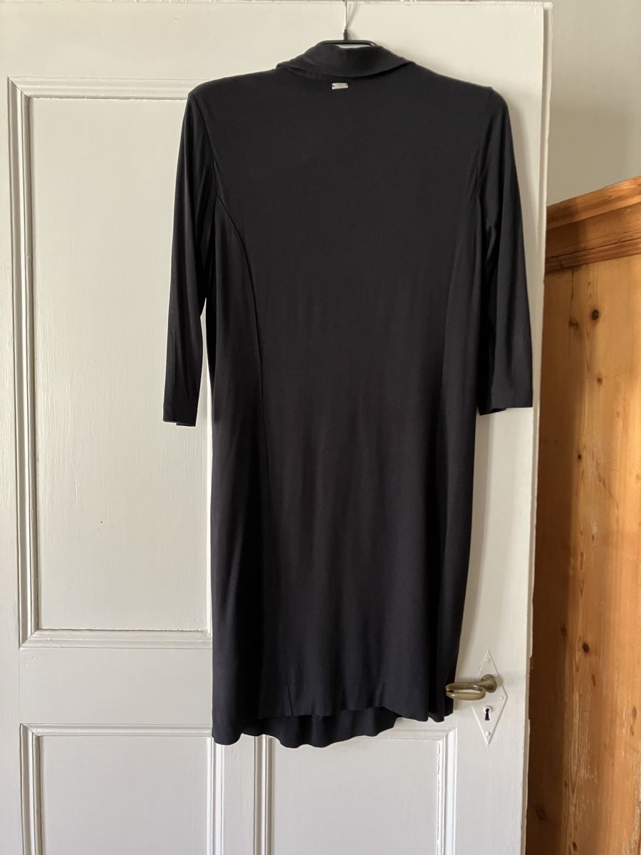 Riani Kleider: RIANI Hemdblusenkleid schwarz Viskose M – Gebraucht aus Bern von robertch 1