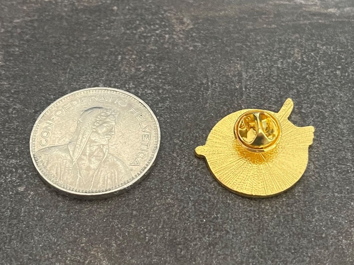 Plaketten & Abzeichen: Peace was never a option Pin – Gebraucht aus Biel/Bienne von bas_c8yf 2