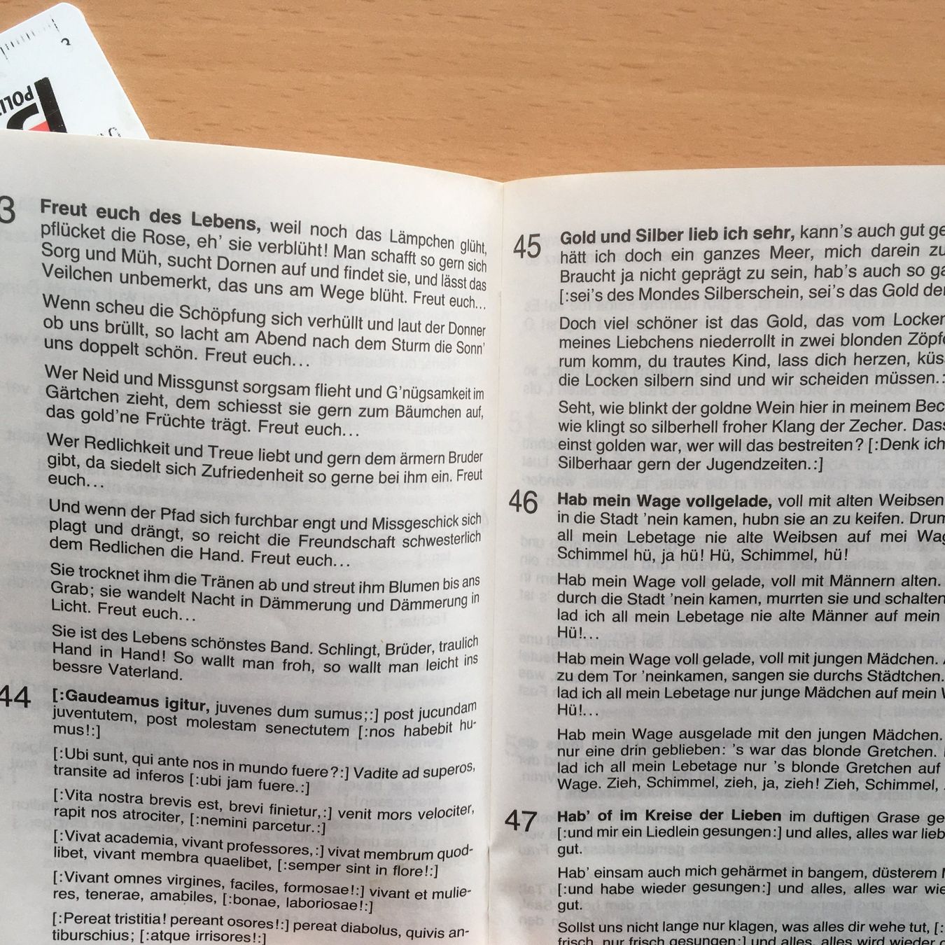 Libri: Chumm, mer singed eis – 147 Liedertexte – Usato da Grenchen venduto da Kogi7 5