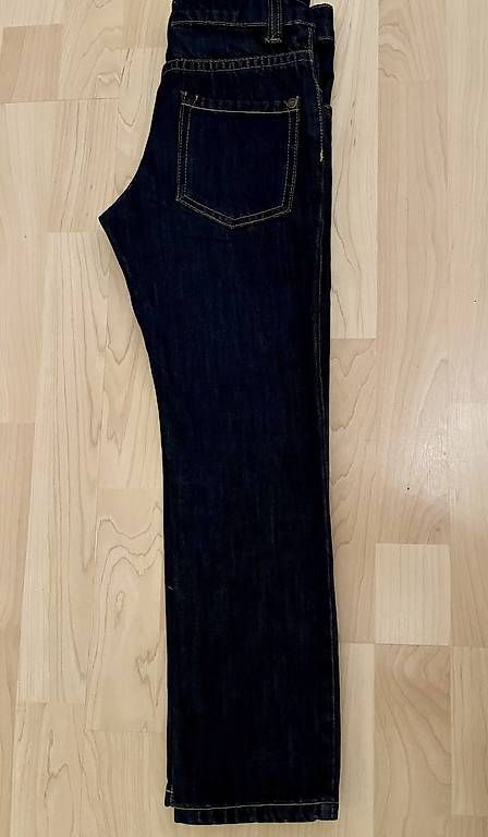 Jeans: Neue Jeans Gr. 122 – Neu (gemäss Beschreibung) aus Beckenried von Vseza10 1