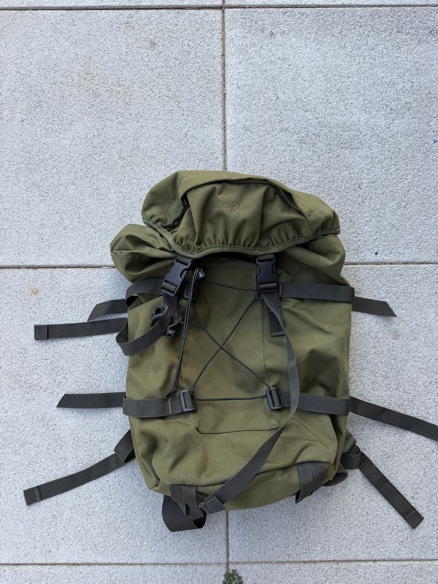 Berghaus Zaini: Sac à dos Berghaus Munro – Usato da Bottens venduto da pat_x66b
