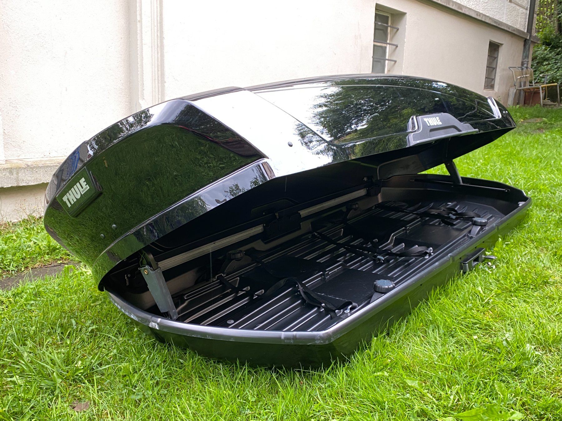 Thule Dachboxen: Thule Dachbox Motion XT XXL – Gebraucht aus St. Gallen von  5