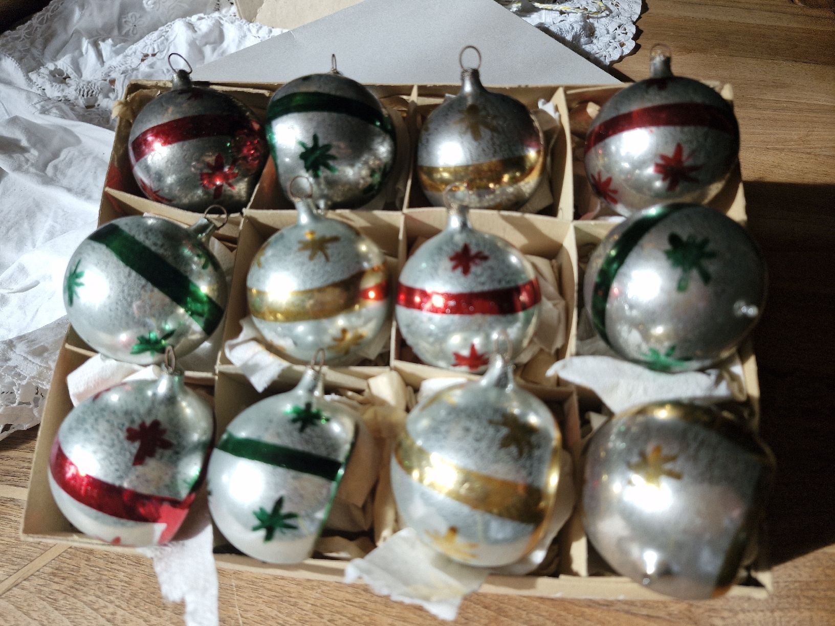 Toutes les décorations: antiker Christbaumschmuck  – D'occasion à Guarda par rue_bpd7 2