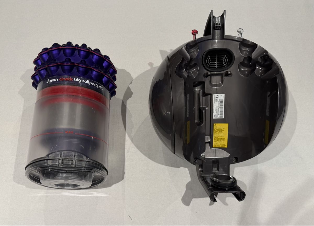 Dyson Aspirapolveri & Accessori: DYSON Big Ball Parquet – Usato da Zürich venduto da Syossmen 2