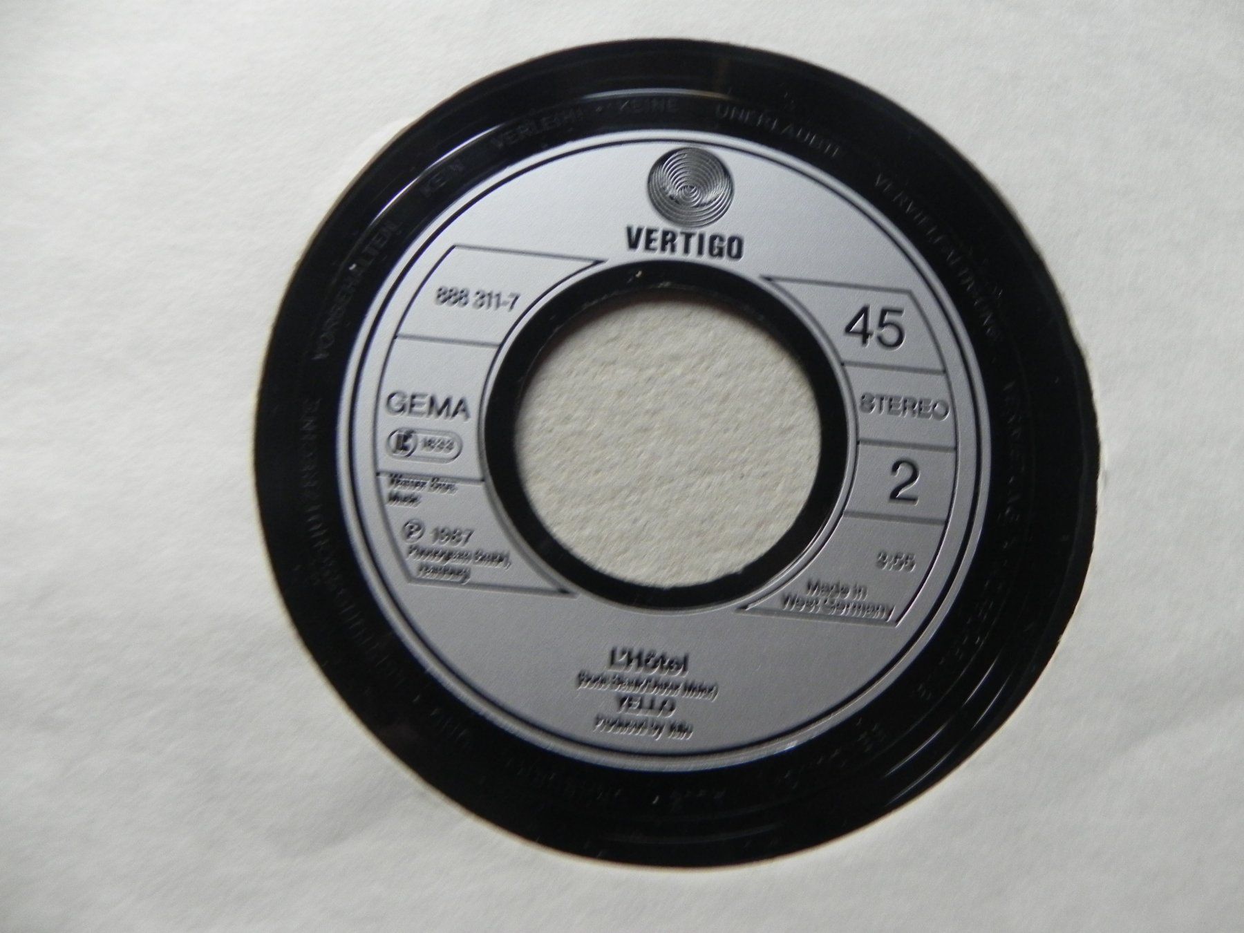 Dischi in vinile: Single 7" CH Duo Yello 1987 Meier / Blank Hit : Call it Love – Usato da Siebnen venduto da krimsie 3