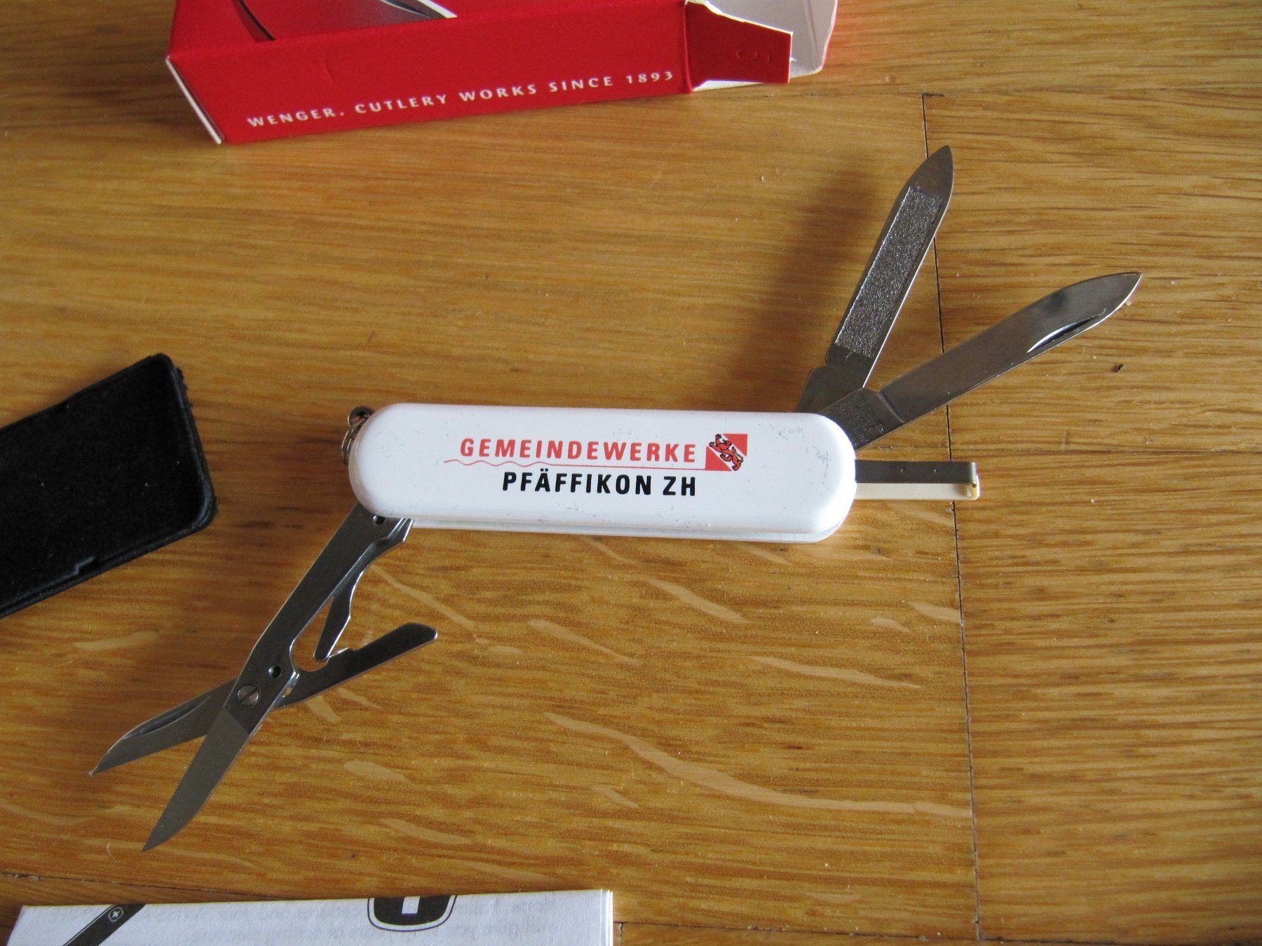 Wenger Coltelli tascabile: Taschenmesser Sackmesser Wenger Mini mit Anhängerring – Nuovo e nell'imballaggio originale da Würenlos venduto da Carabella0