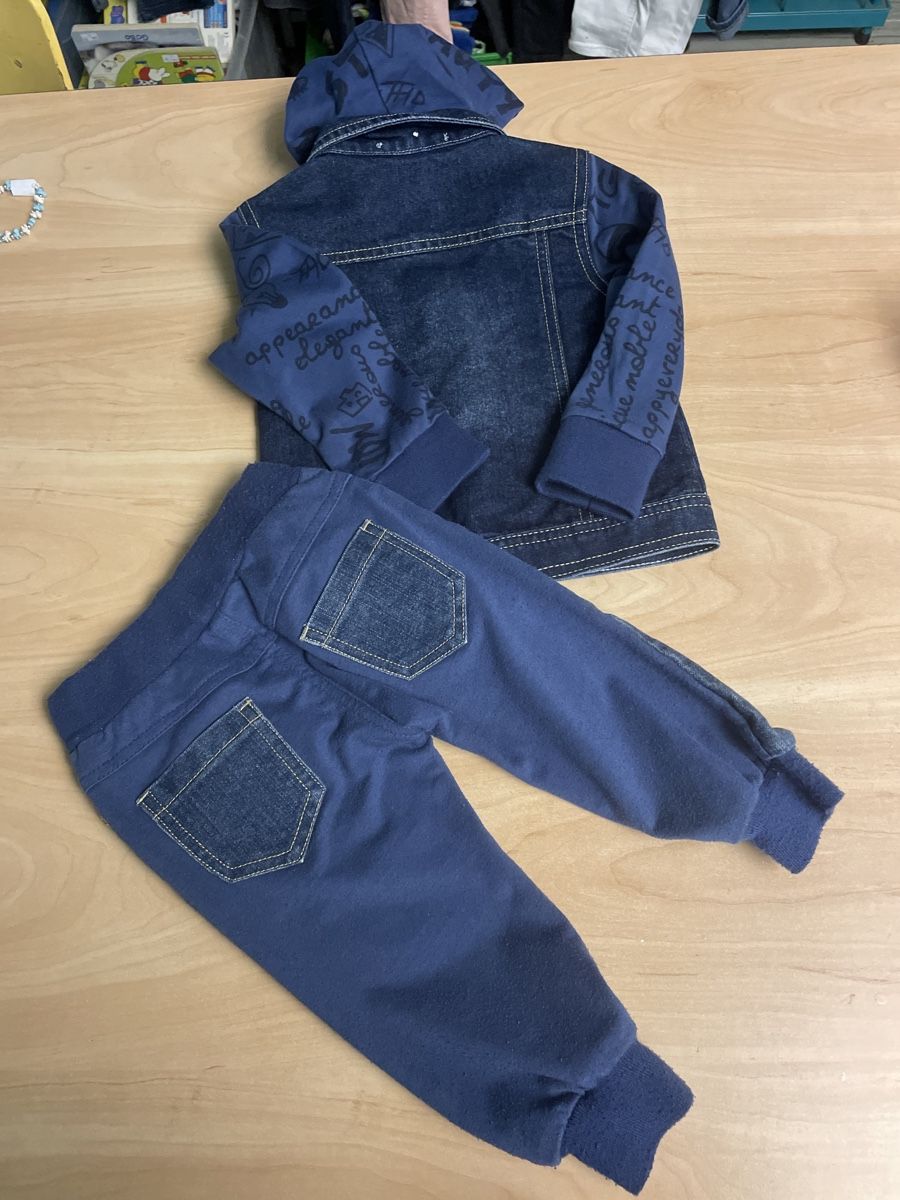 Ensembles: Cooler Jeansanzug, Gr. 9-12M – Neuf (Voir description) à Obergerlafingen par cabo4 1