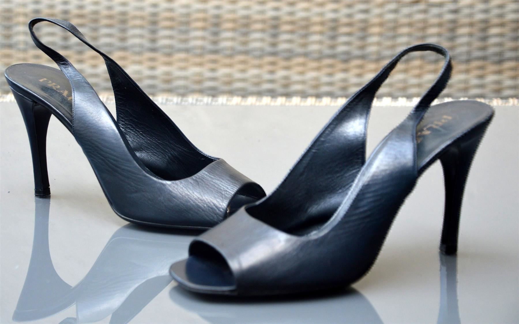 Prada Scarpe da donna: Sandaen Sandales PRADA 37,5 – Usato da Collonges venduto da Auganien 2