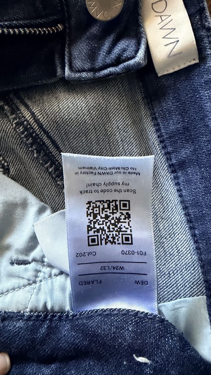 Jeans: Dawn jeans  – Usato da Luzern venduto da cod_8b2y 4