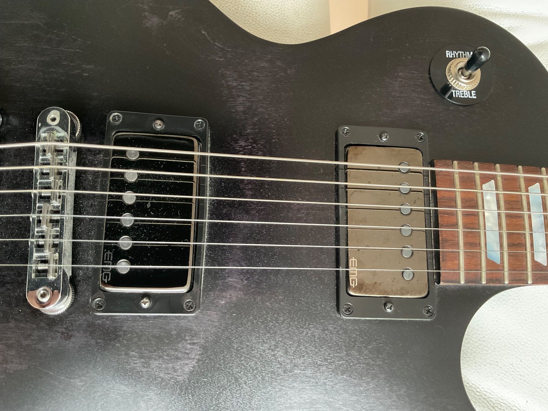 Strumenti musicali: Gibson Les Paul studio mit EMG James Hetfield – Usato da Zürich venduto da srayll 4