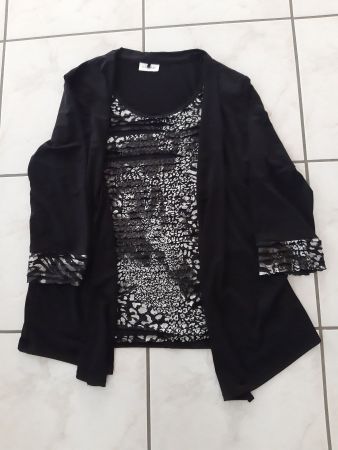 Shirt/Jäckli in einem Gr. 42