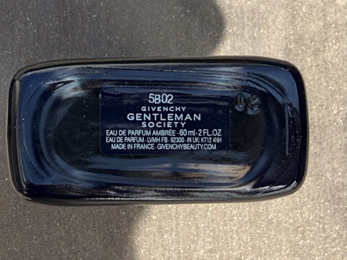 Givenchy Profumi & Eau de Toilette: Givenchy Gentleman Society EDP – Usato da St. Niklausen OW venduto da roc2554 1