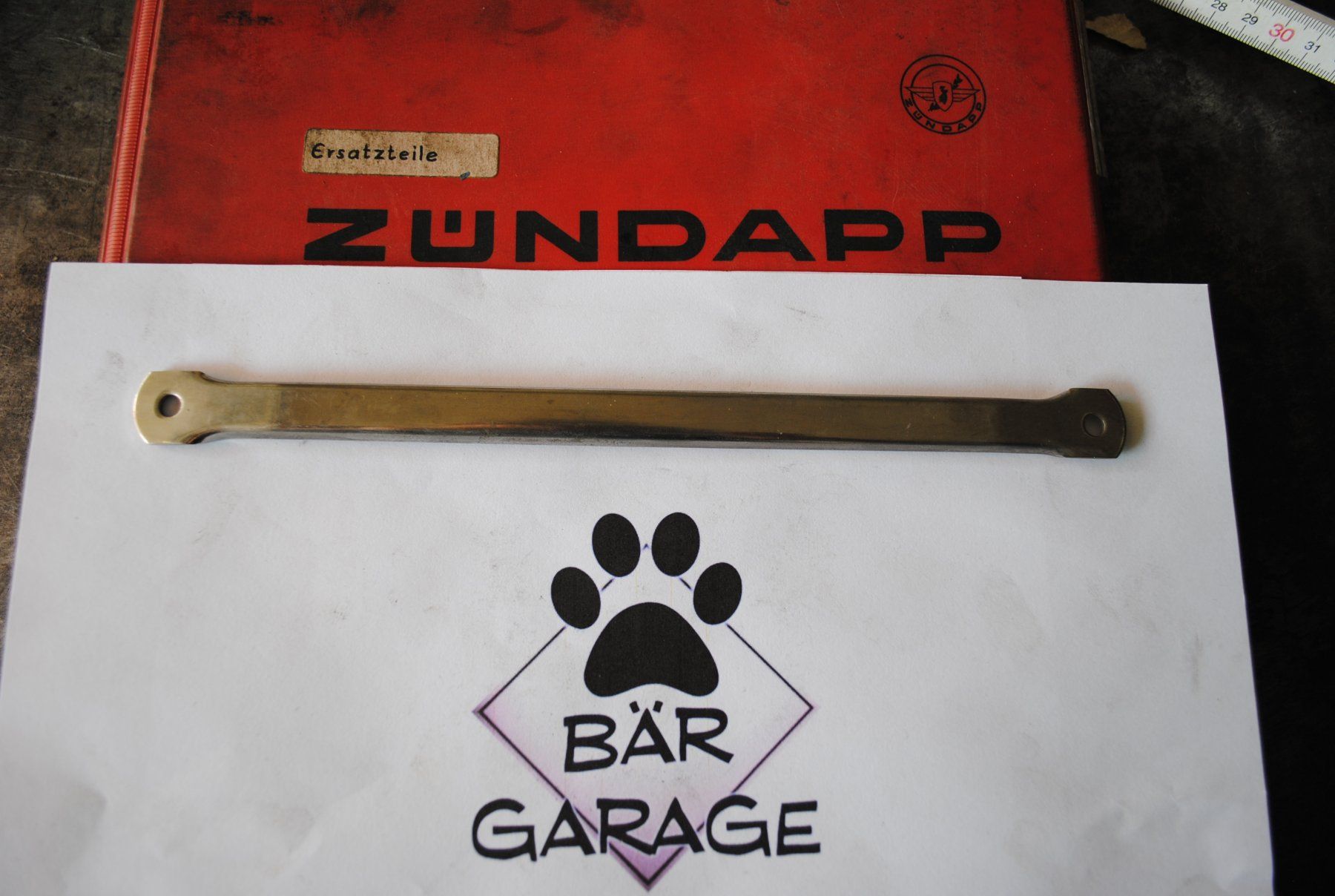 Zündapp Parti ricambio per ciclomotori: Strebe Rahmenabdeckung NOS Zündapp – Nuovo (secondo la descrizione) da Subingen venduto da Baergarage