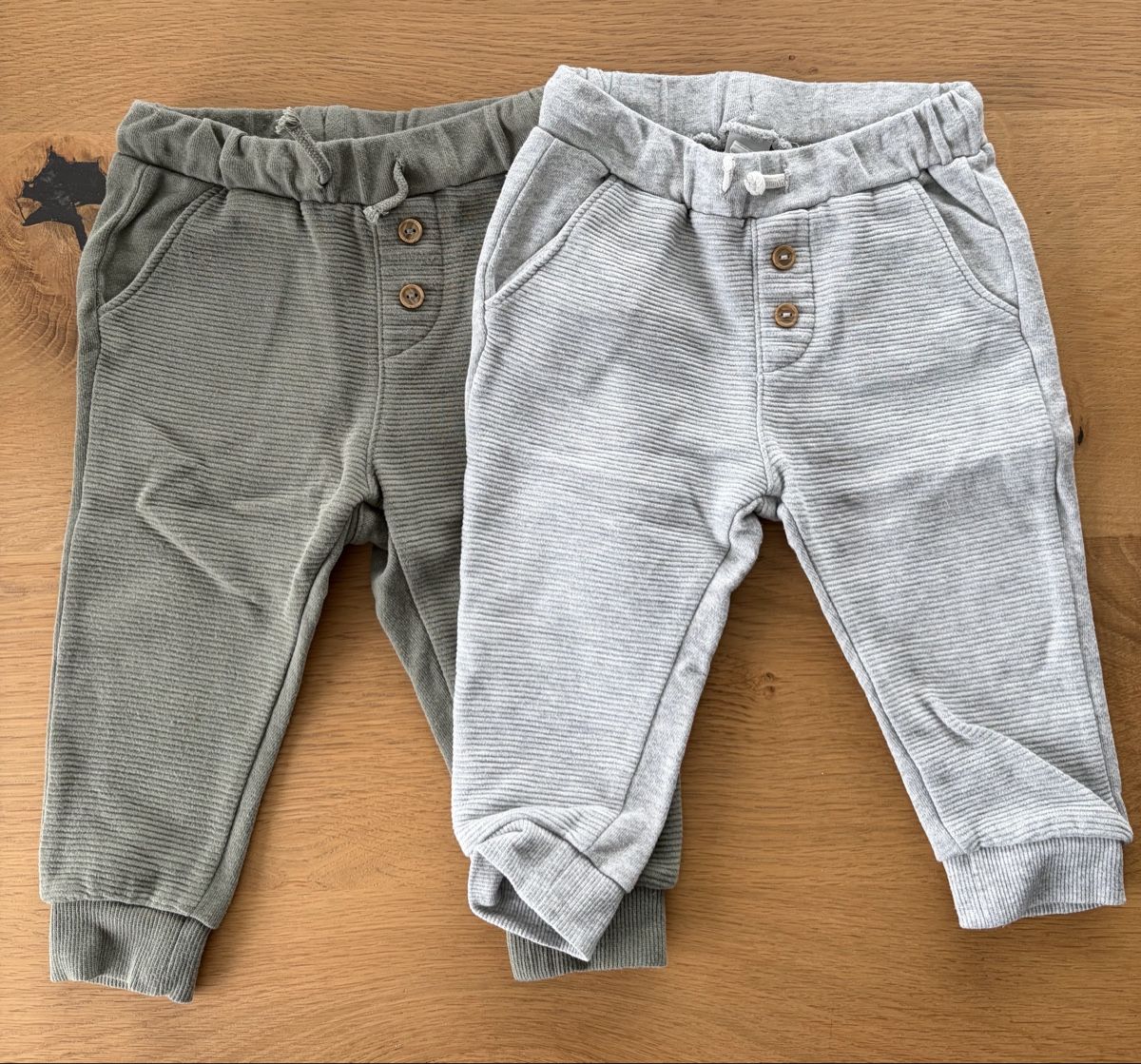 H&M Lotti & Set di vestiti: Herbst Kleiderpaket Grösse 74 – Usato da Bütschwil venduto da Fdu_9606 7