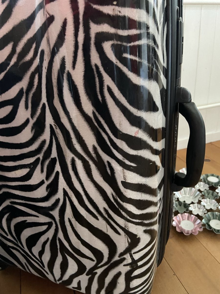 Valises de voyage: Koffer/Trolley Zebraoptik – D'occasion à Lüscherz par channad 9