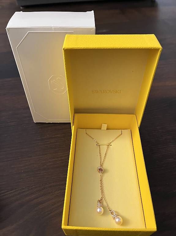 Swarovski Catenine: Swarovski Haslkette rosegold mit Perlen – Nuovo e nell'imballaggio originale da Hinwil venduto da dire07 1