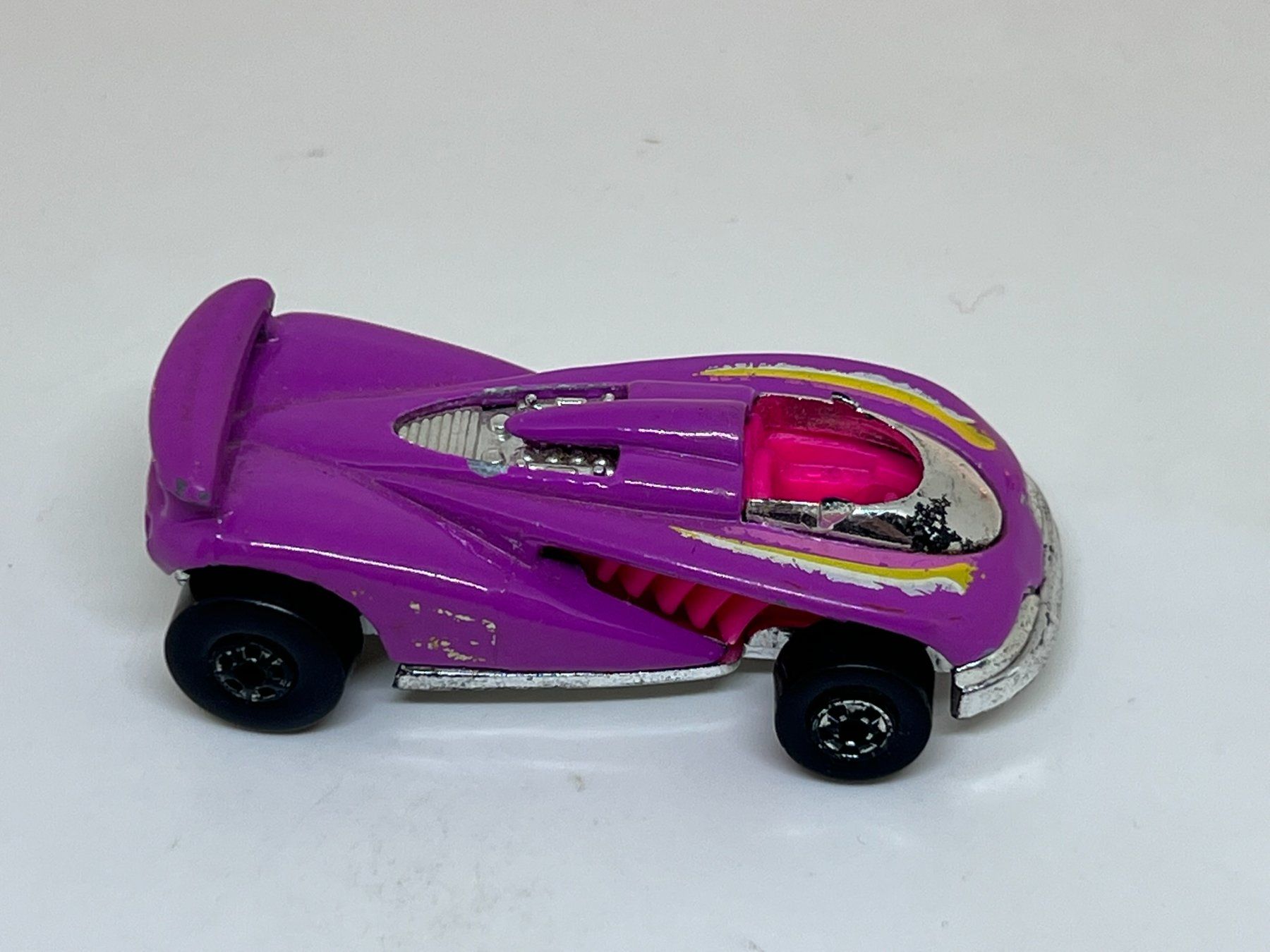 Hot Wheels Modellini d'auto: Hot Wheels Speed Shark #460 – Usato da Wildegg venduto da LaaBoutique 1