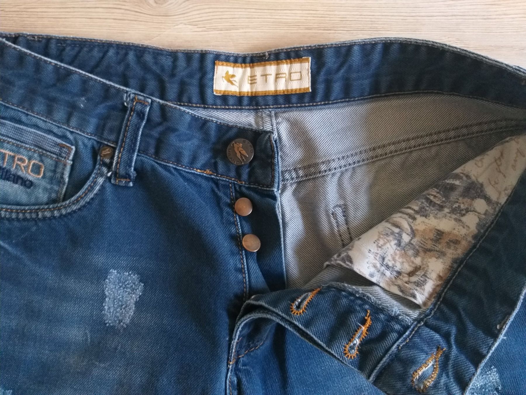 Etro Jeans: ETRO Bermuda Jeans taille / Grosse S – Gebraucht aus Cossonay-ville von Super-Price-Quality 3