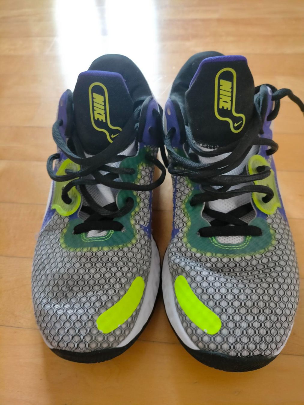 Nike Herrenschuhe: NIKE Basketballschuhe Größe 44.5 – Gebraucht aus Zürich von nachoazofra