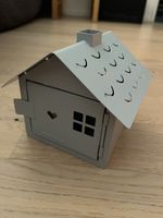 Dekohaus mit Kerze