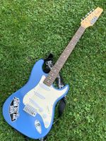 „E - Gitarre“