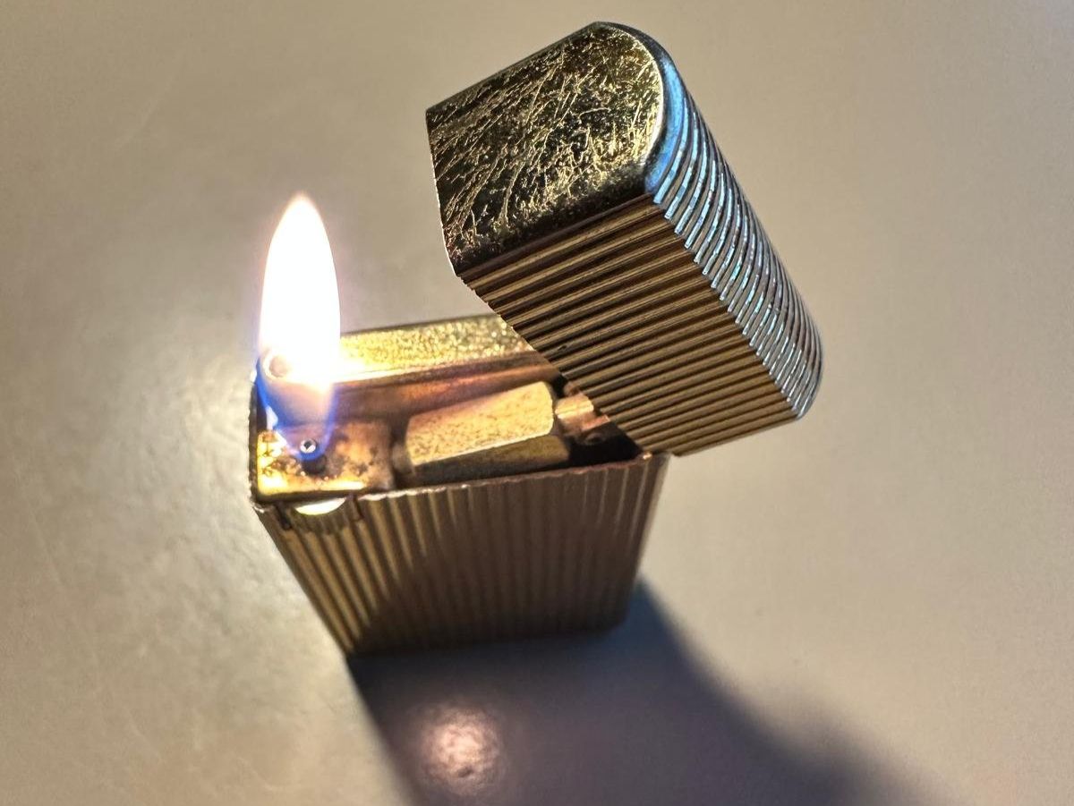 Accendini: Feuerzeug Vergoldet Farbe Vintage – Difettoso da Thörishaus venduto da zimtfein