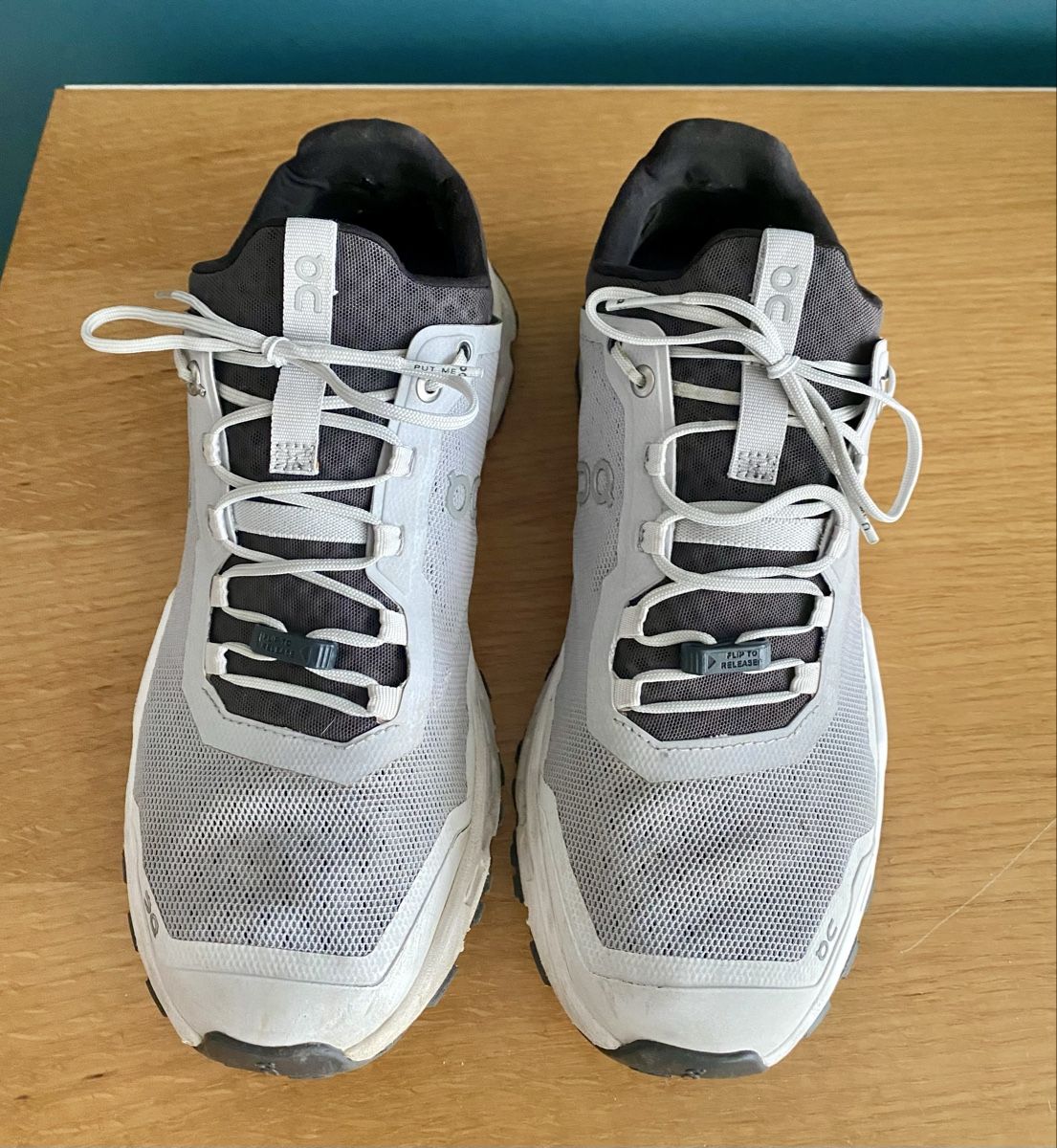 On Scarpe da uomo: Chaussures On Running gris taille 42 – Usato da Lausanne venduto da Lyl-ch 1