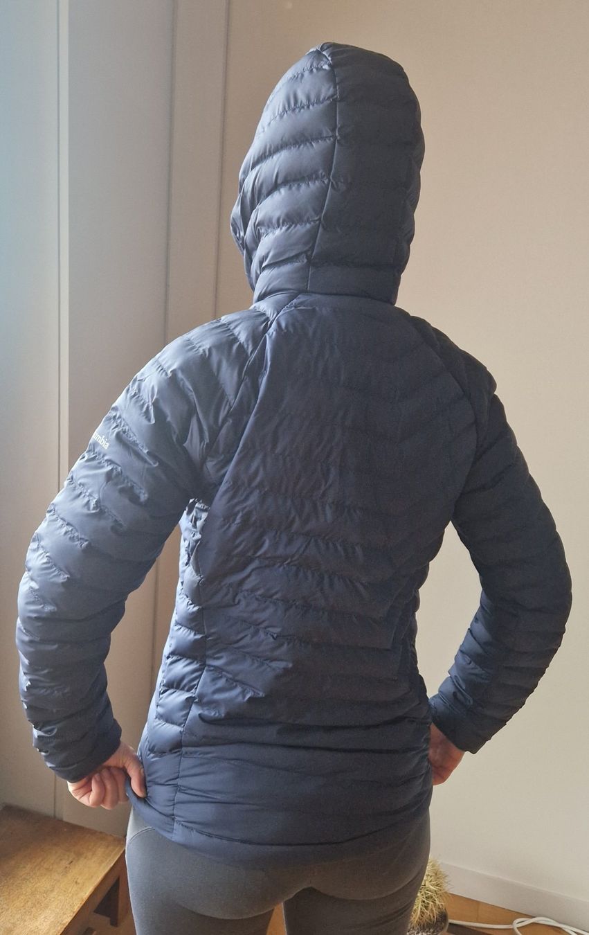 Columbia Giacche: Columbia Powder Lite Jacket – Nuovo (secondo la descrizione) da Le Grand-Saconnex venduto da arkanoid555 2