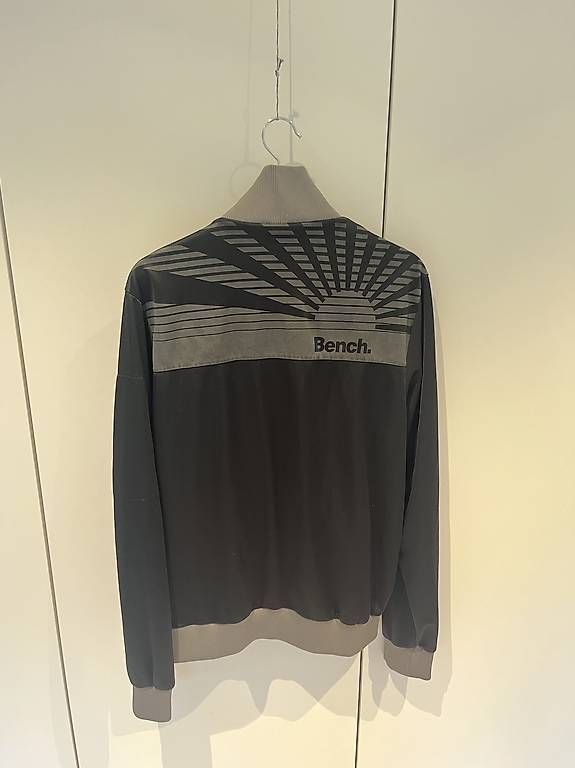 Giacche: Bench Sweatjacke  – Usato da Zunzgen venduto da TCS 2