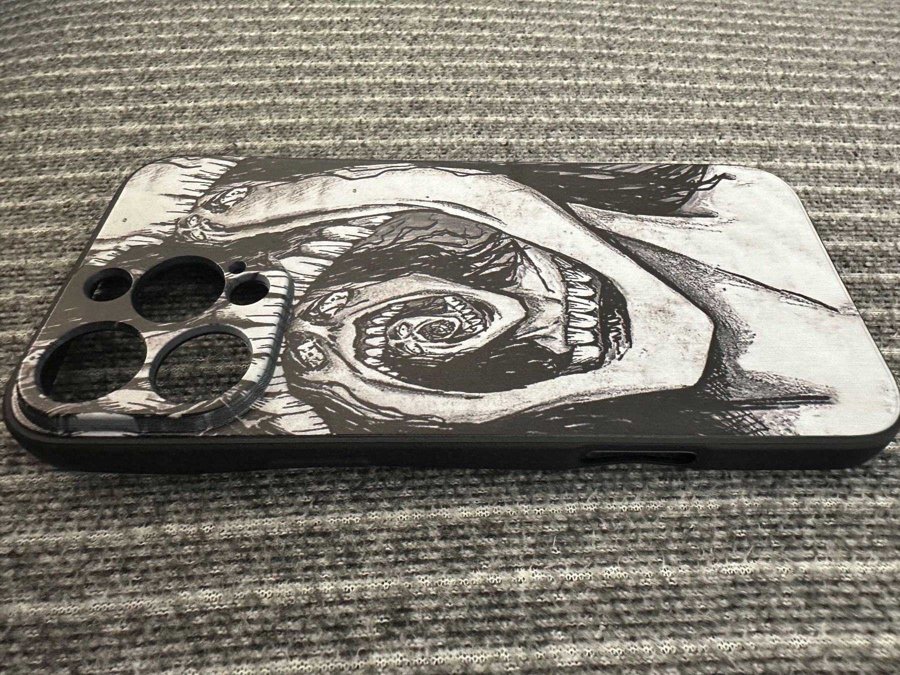 Cover & Protezioni schermo: Hülle IPhone 14 Pro Max - Junji Ito-Motiv – Nuovo (secondo la descrizione) da Dierikon venduto da Butcherboy 2