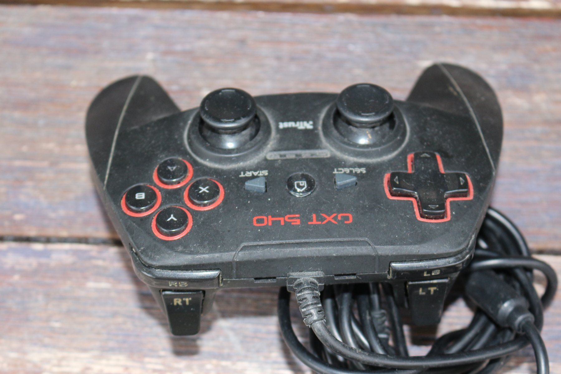 Thrustmaster Controller: Trust Gaming Wired Gamepad GXT 540 mit OVP – Usato da Roveredo GR venduto da ManolitoBoris 6
