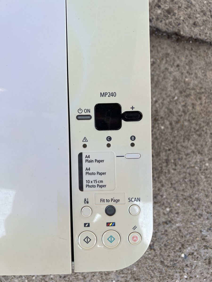Canon Imprimantes: Canon Drucker und Scanner, Patronen-Drucker – D'occasion à Neerach par TanjaK94 7