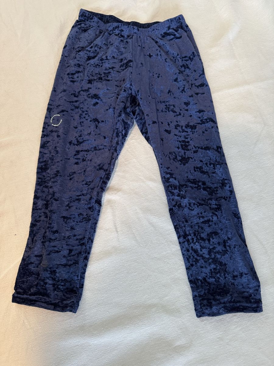 Strumpfhosen & Leggings: Sporthose Mädchen – Gebraucht aus Schöftland von bar_72rc