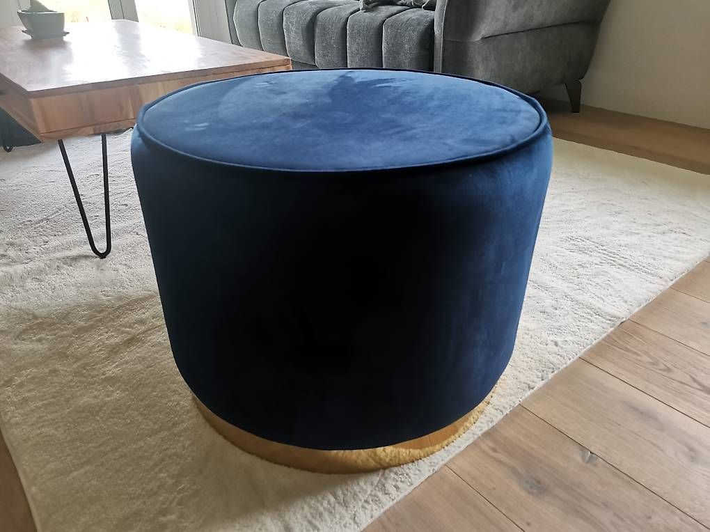 Sgabelli: Pouf aus Samt 60 cm – Usato da Schönried venduto da lafleuron 3
