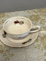 Antike Rosenmuster Tasse mit Unterteller, Tülovice Poland