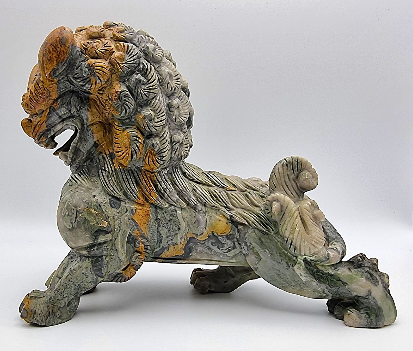 Sculture & Statue: Jade Wächterlöwe, Foo Dog, Shishi – Usato da Emmenbrücke venduto da Lenssen