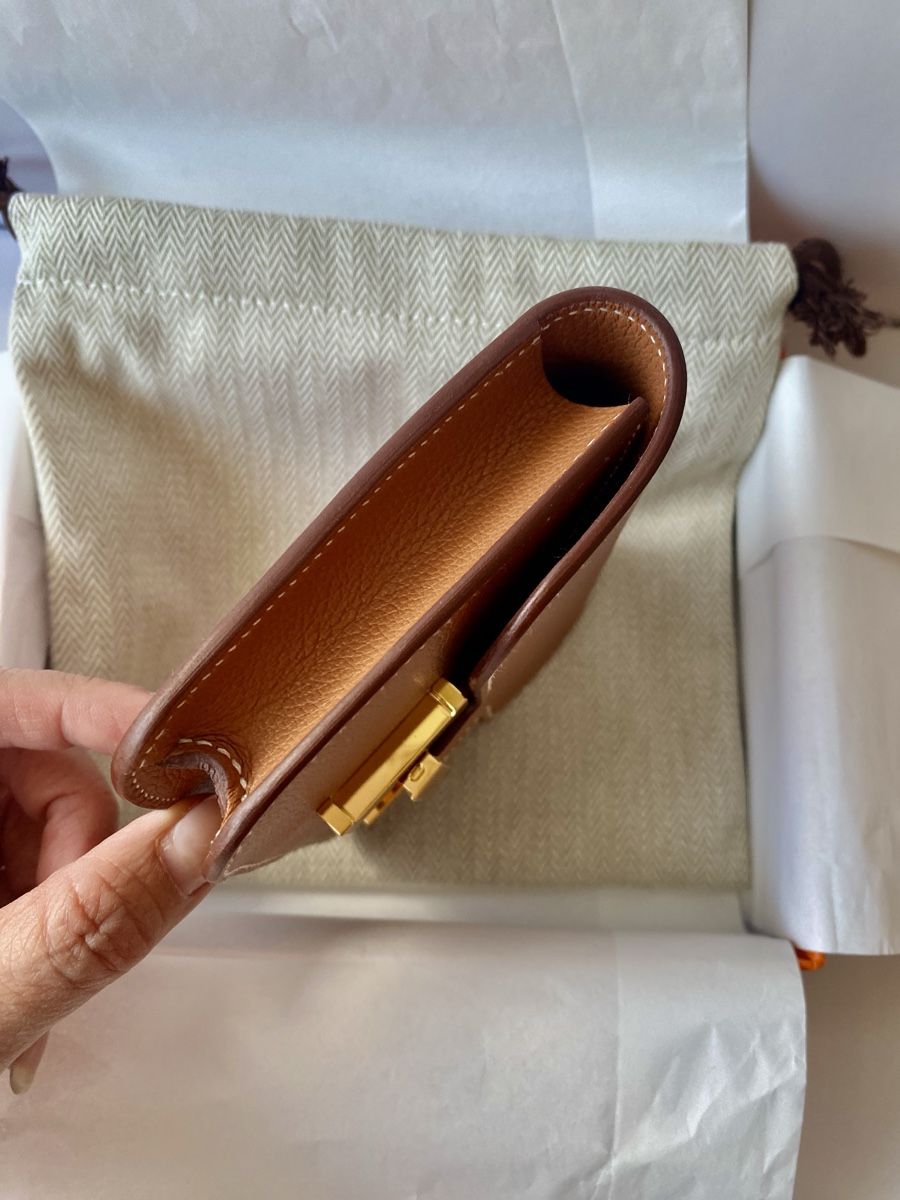 Hermès Portafogli: Hermès Constance Slim Wallet – Nuovo (secondo la descrizione) da Genève venduto da Sally_LuxxyGeneva 5