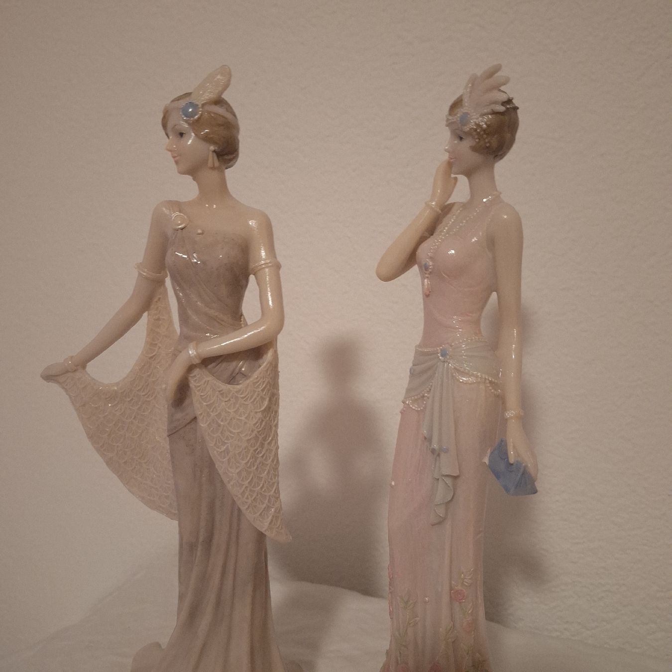 Figuren: 2 elegante Damen Figuren – Gebraucht aus Winterthur von Goldpipau 5