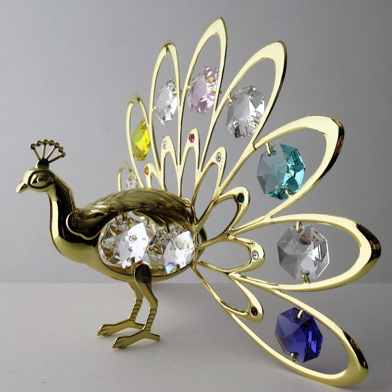 Swarovski Statuette: Pfau mit Swarovski Elements vergoldet – Nuovo e nell'imballaggio originale da Stein am Rhein venduto da Vitrum8260