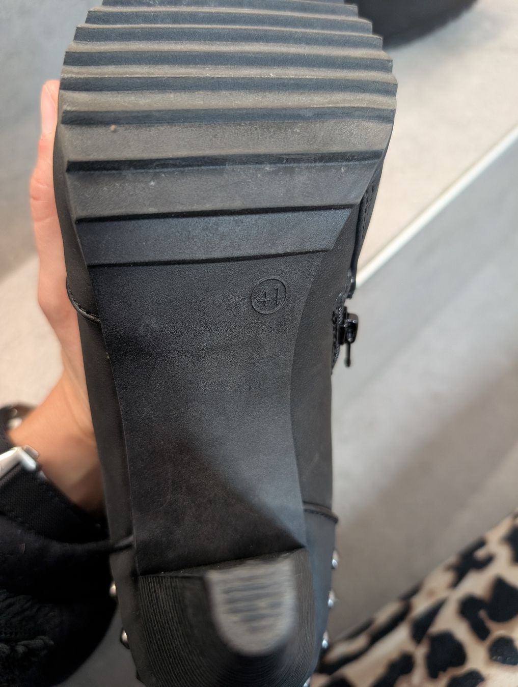 Chaussures femmes: Chaussures à talon taille 41 – D'occasion à Blignou (Ayent) par dyl_yxb5 3