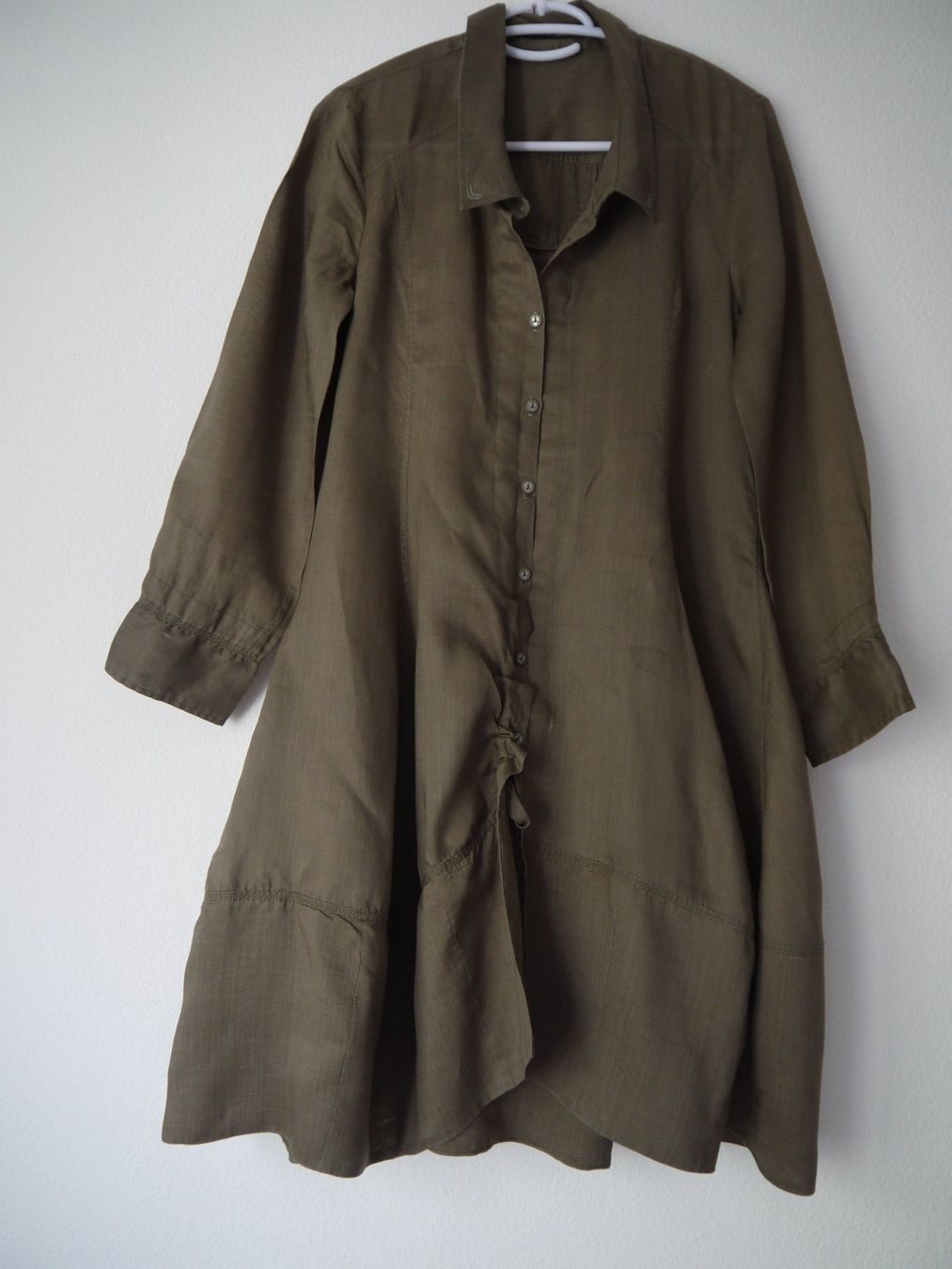Robes: Marithe + Francois Girbaud Kleid aus 100%Ramie Gr.M – D'occasion à Hagendorn par Blaf