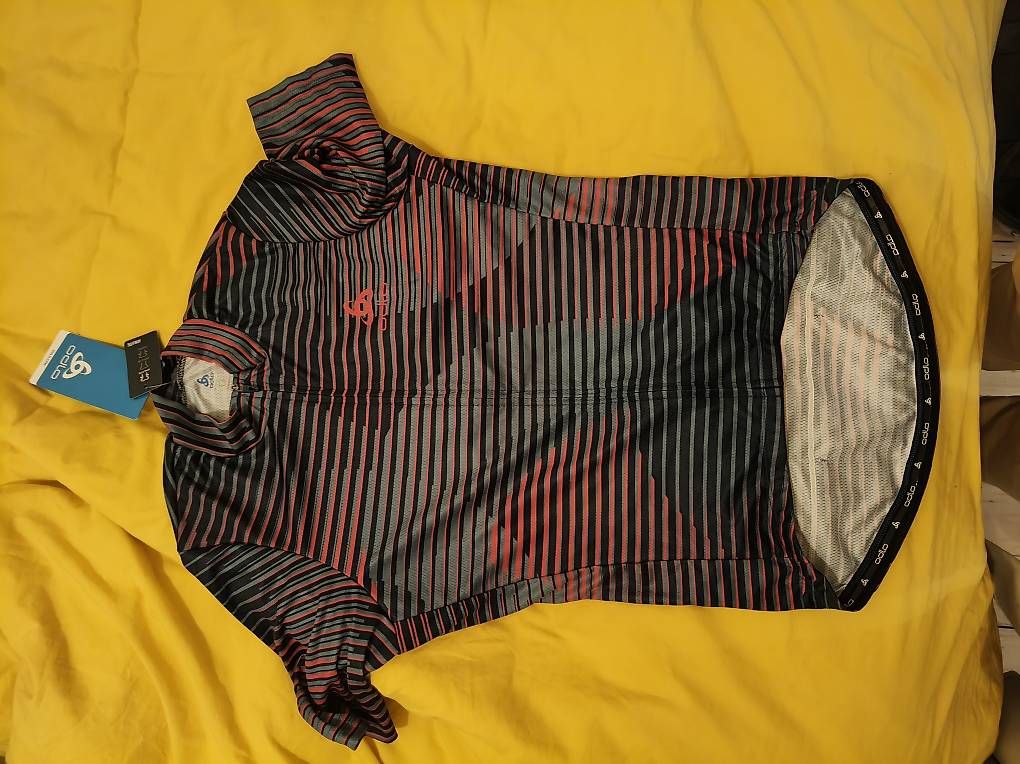 Odlo Leibchen & Hosen: Maillot de cyclisme Odlo taille s – Neu (gemäss Beschreibung) aus Genève von max31bd 2